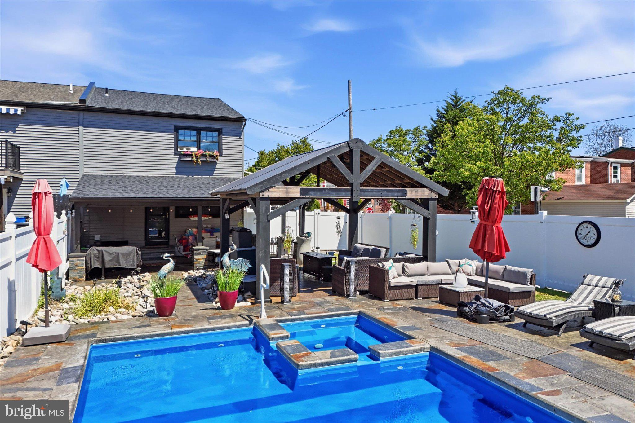 BRISTOL - Residential