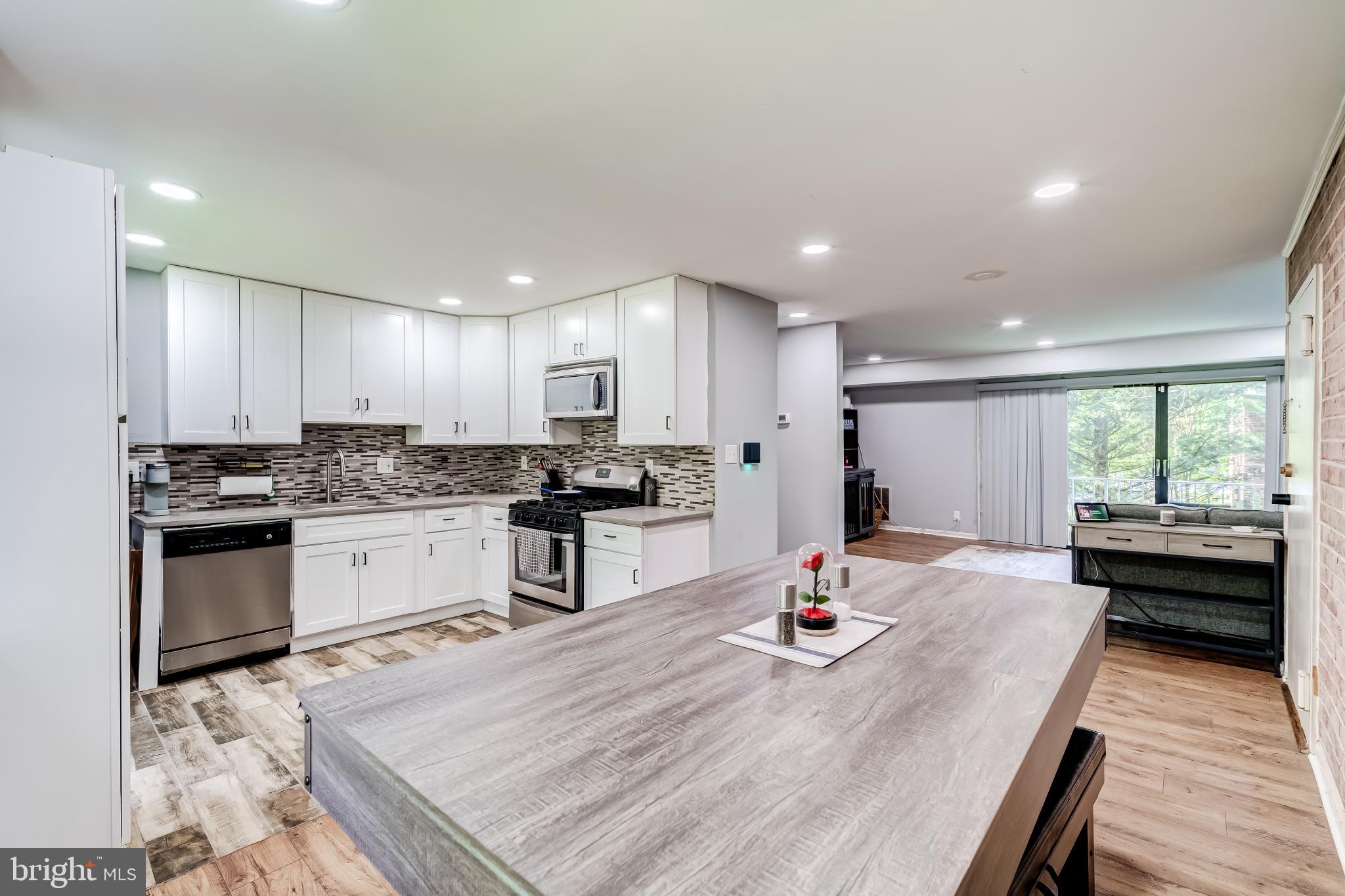 WESTCHESTER PARK - Residential Lease