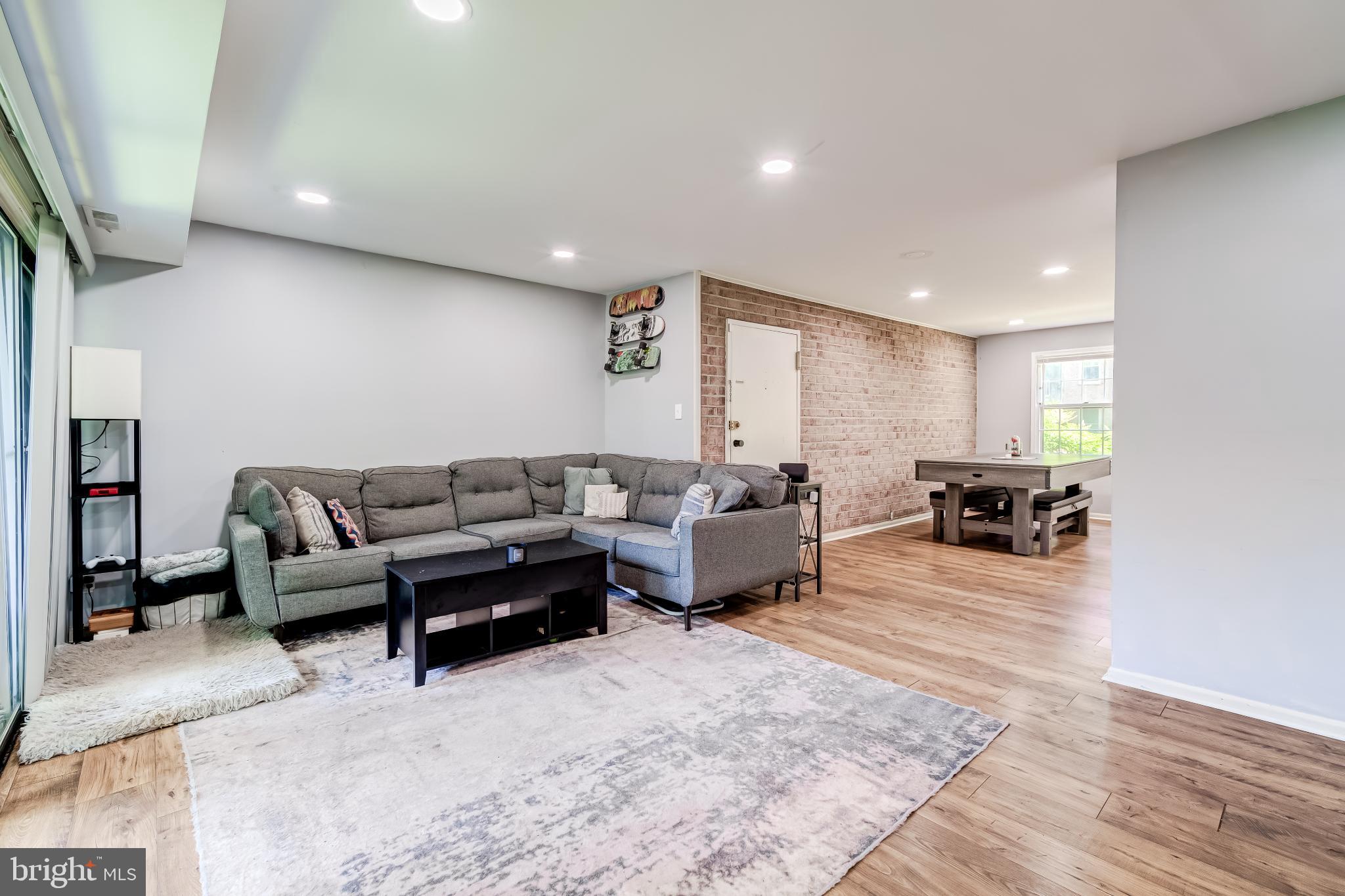 WESTCHESTER PARK - Residential Lease