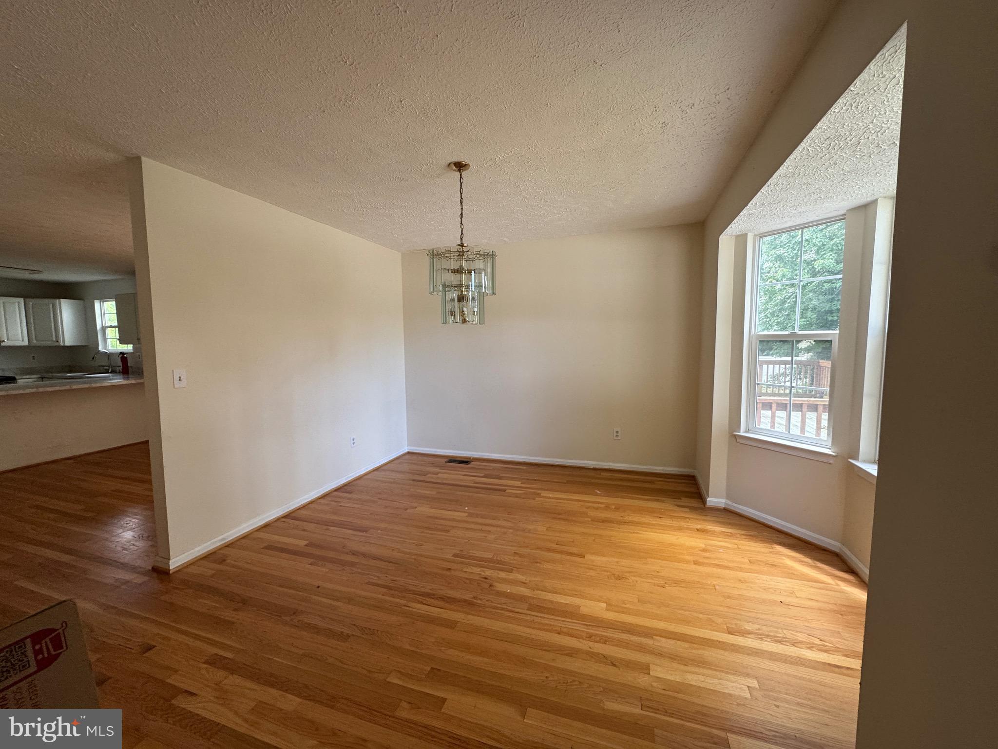 1809 LABROTT LANE