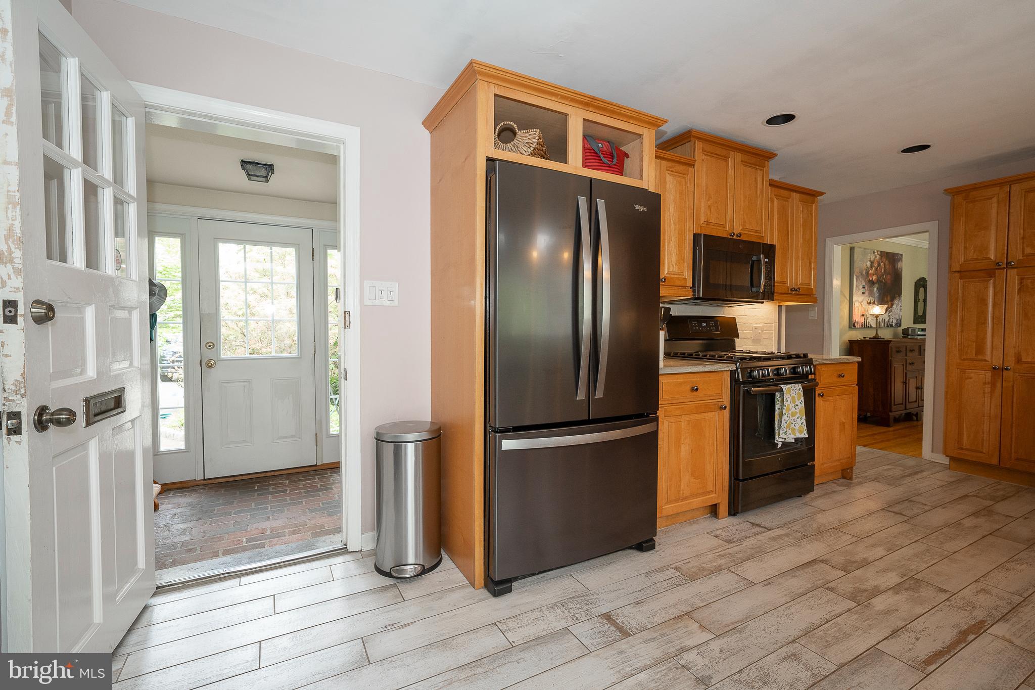 CHESTNUT HILL - Residential