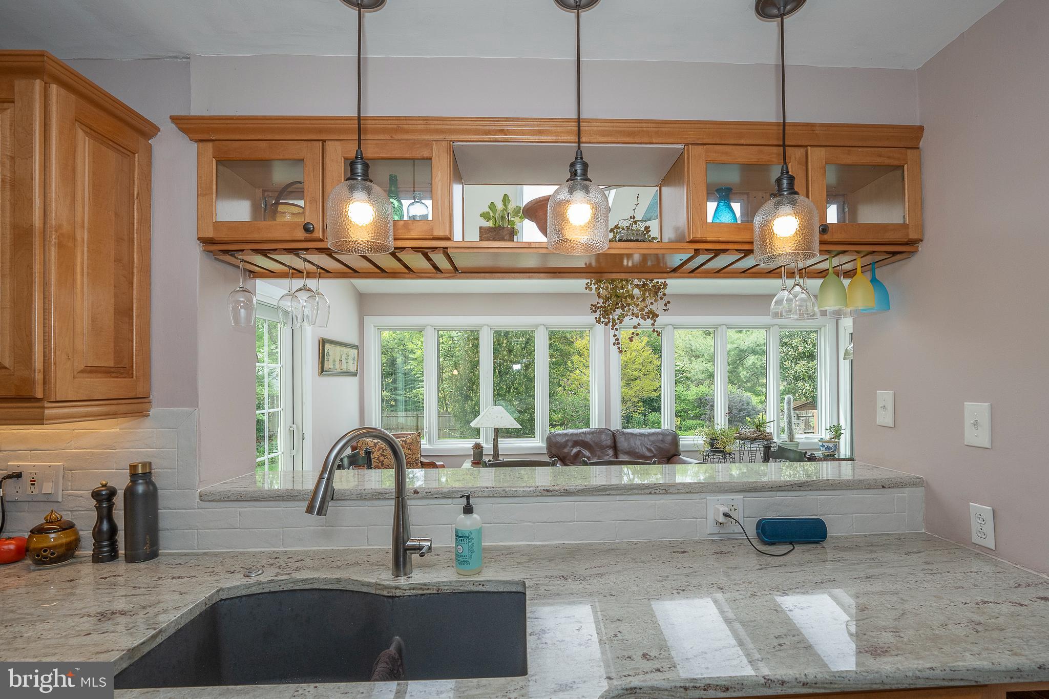 CHESTNUT HILL - Residential