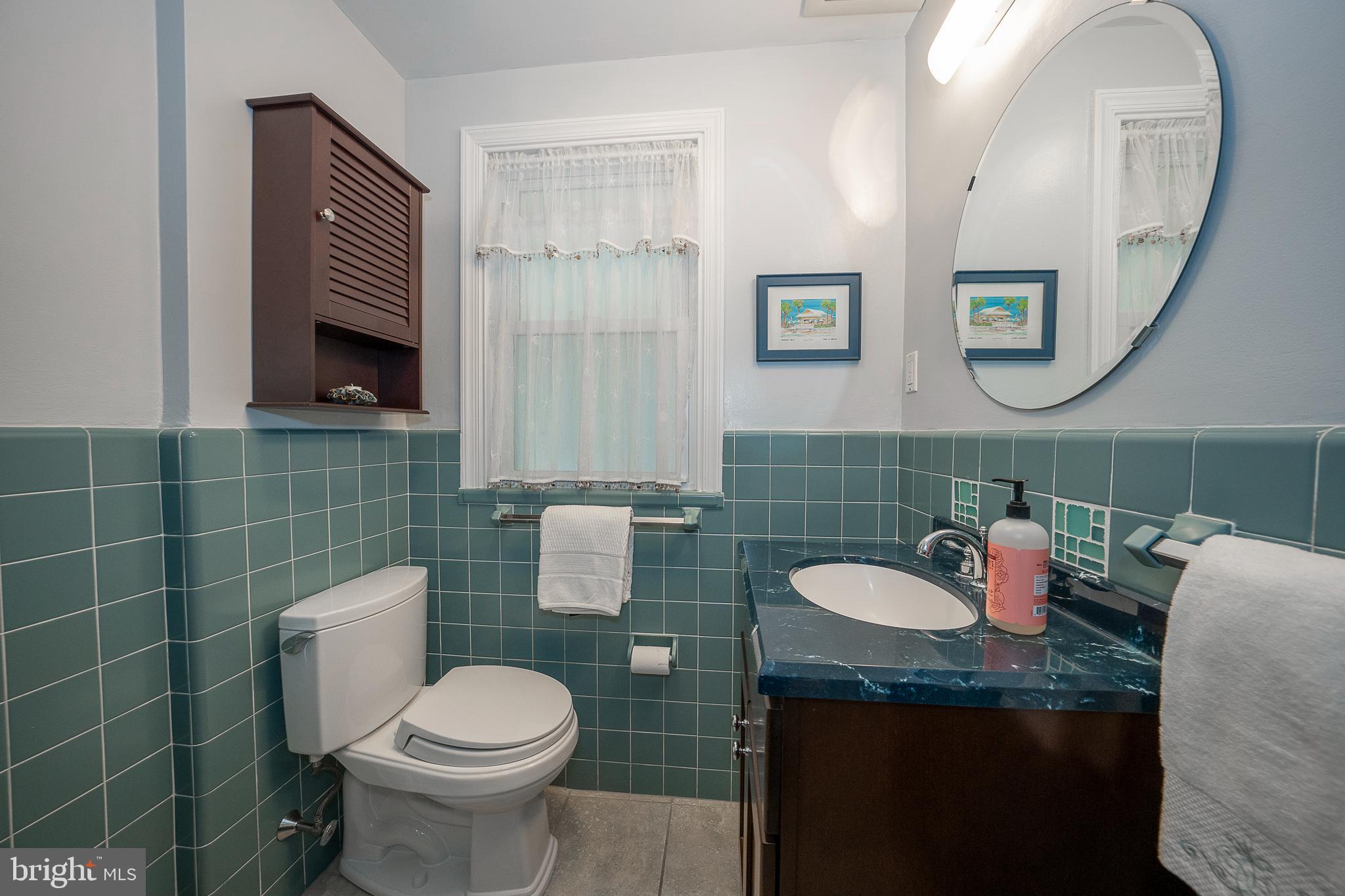 CHESTNUT HILL - Residential