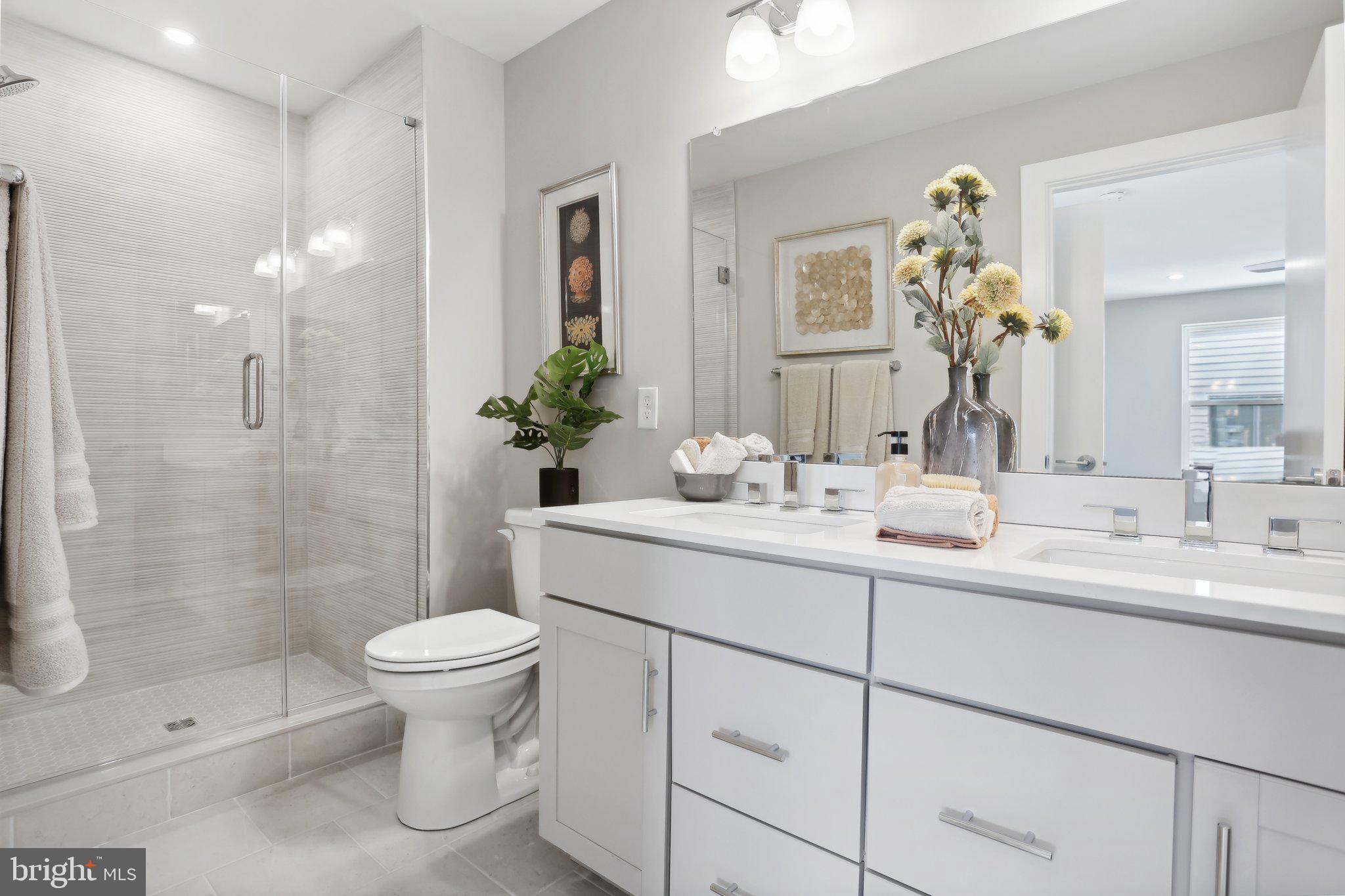 RIVER PLACE - Residential