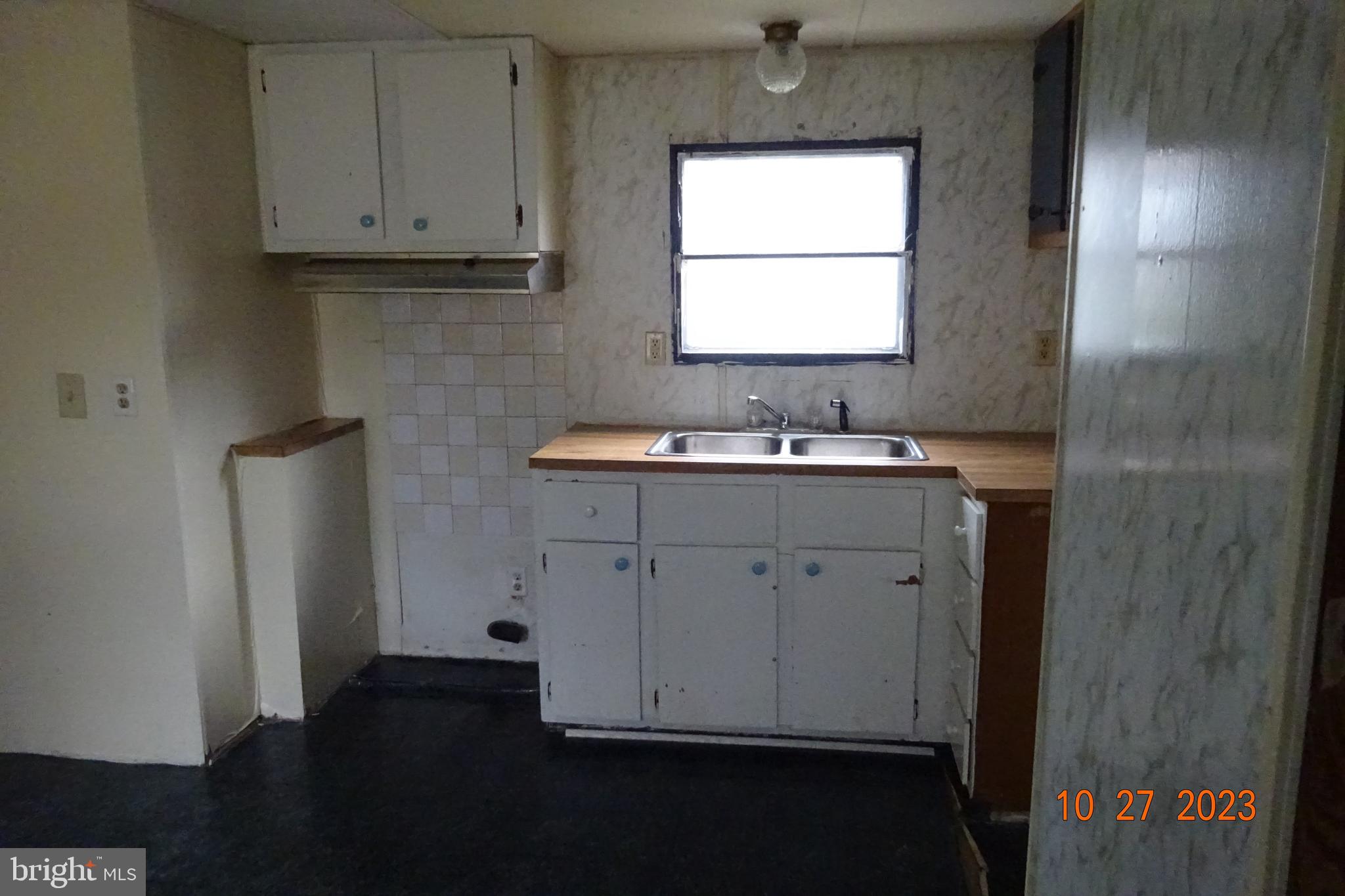 SHIPPENSBURG MOBILE ESTATES - Residential