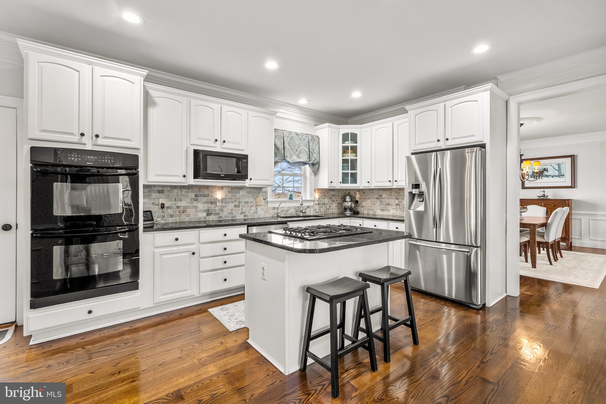 WATERFIELD HAMLET - Residential