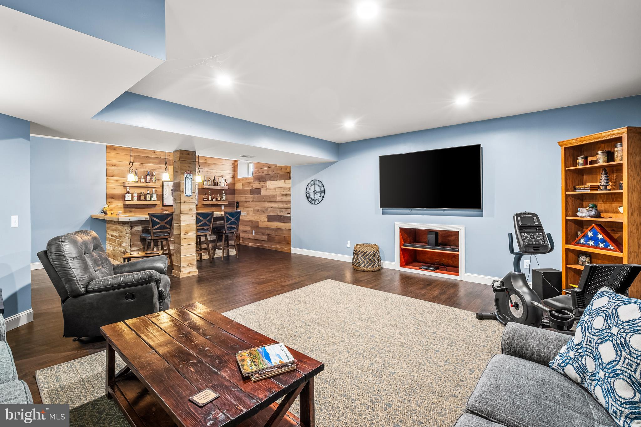 WATERFIELD HAMLET - Residential