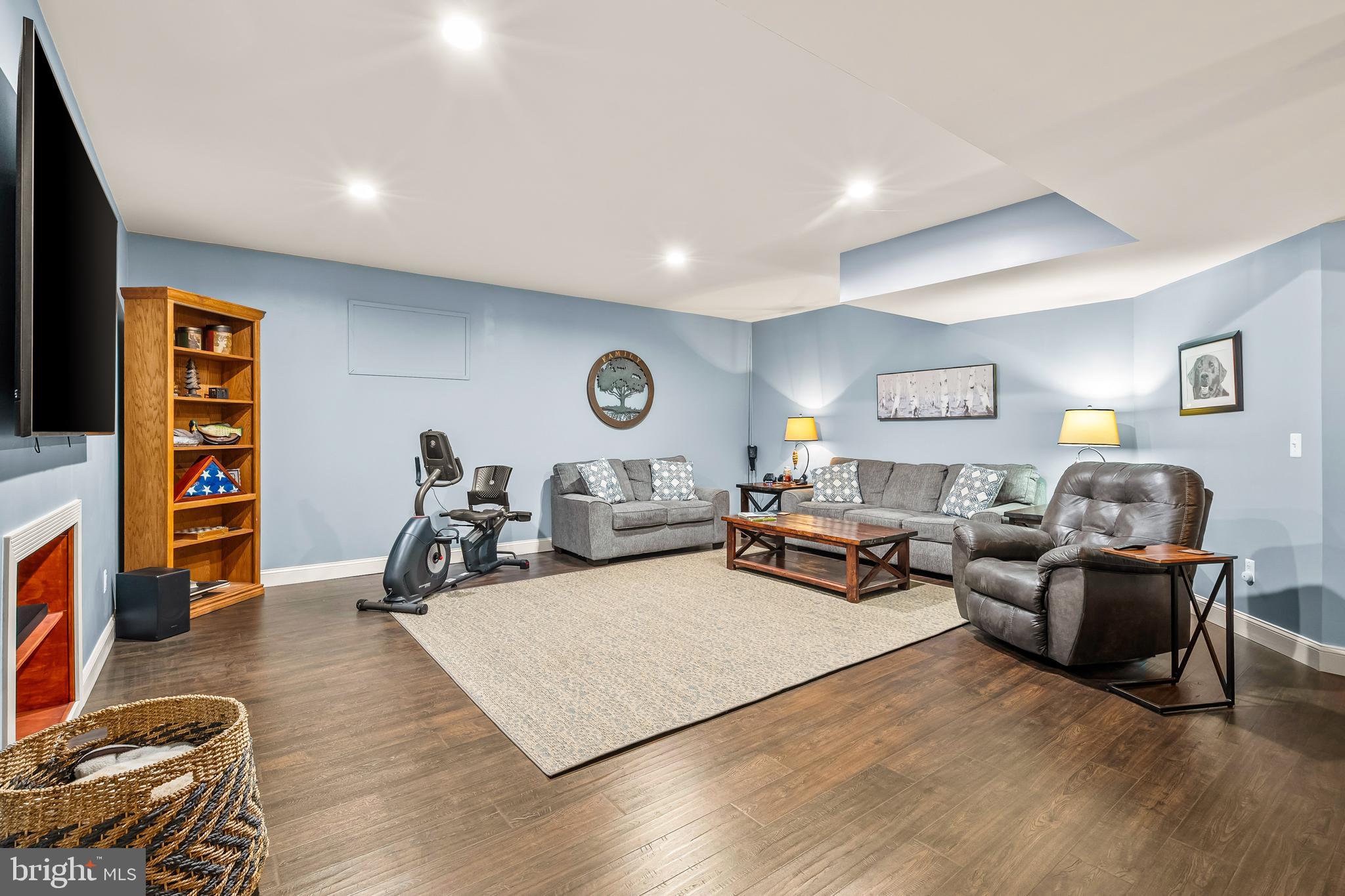 WATERFIELD HAMLET - Residential