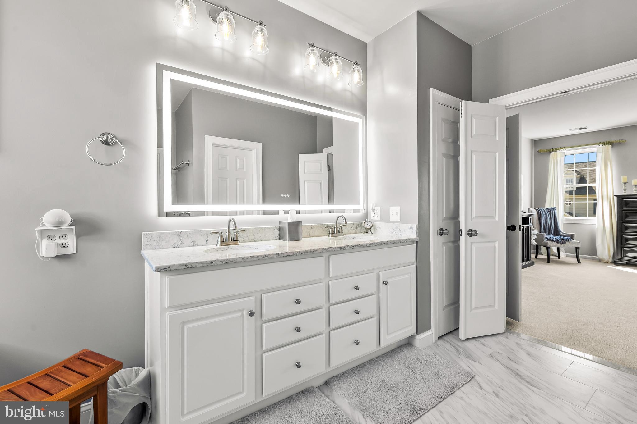 WATERFIELD HAMLET - Residential