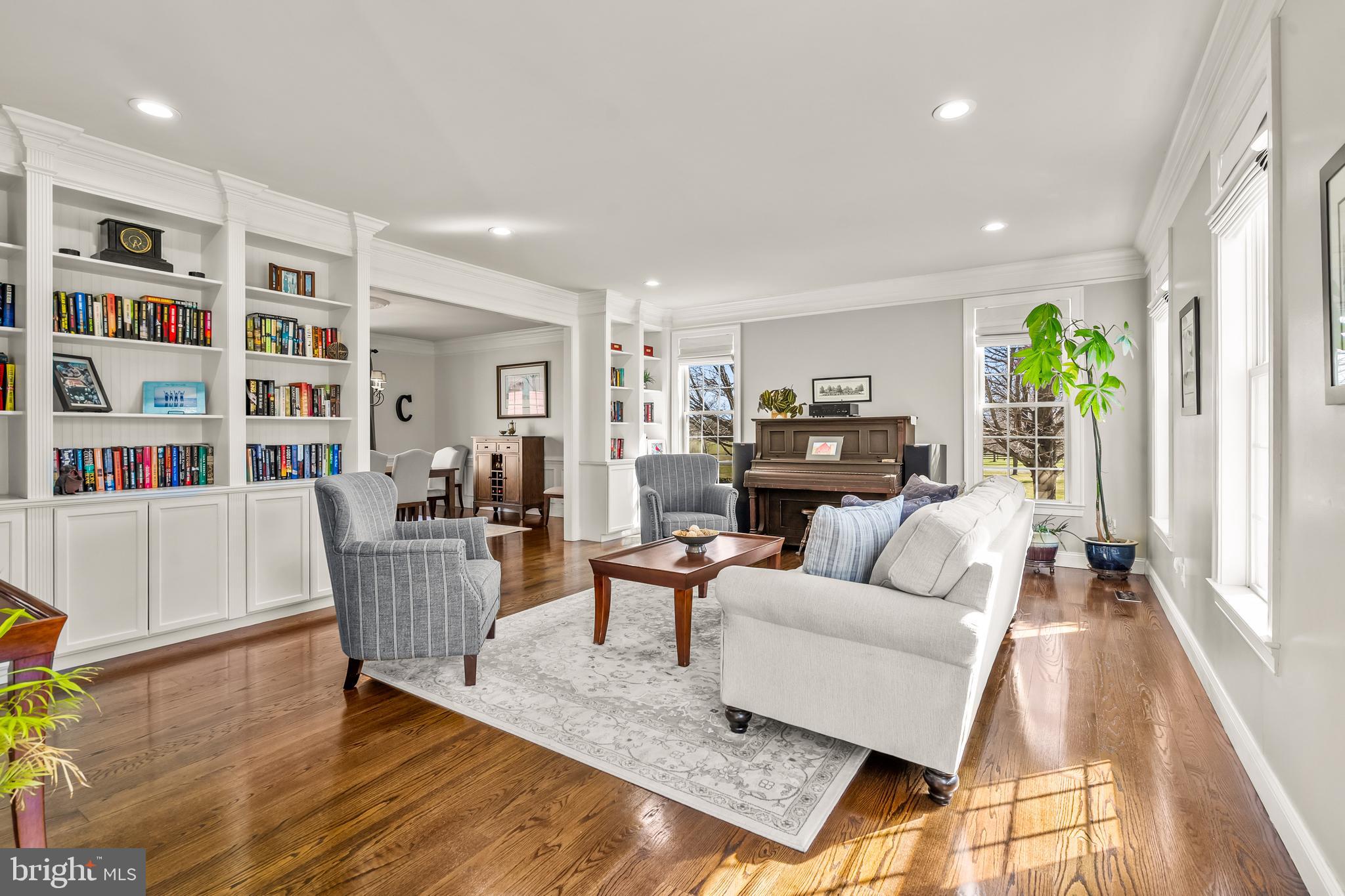 WATERFIELD HAMLET - Residential