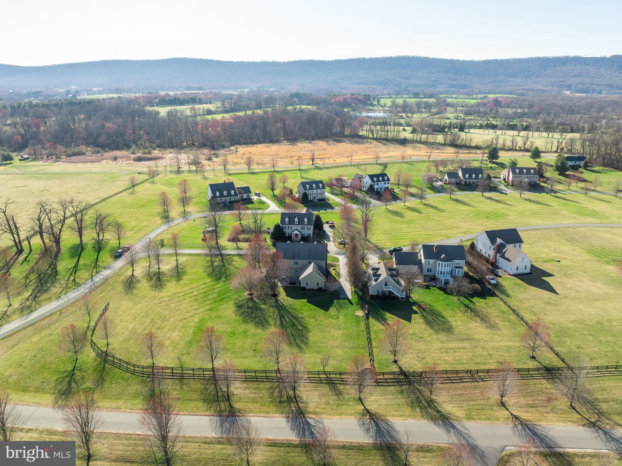 WATERFIELD HAMLET - Residential