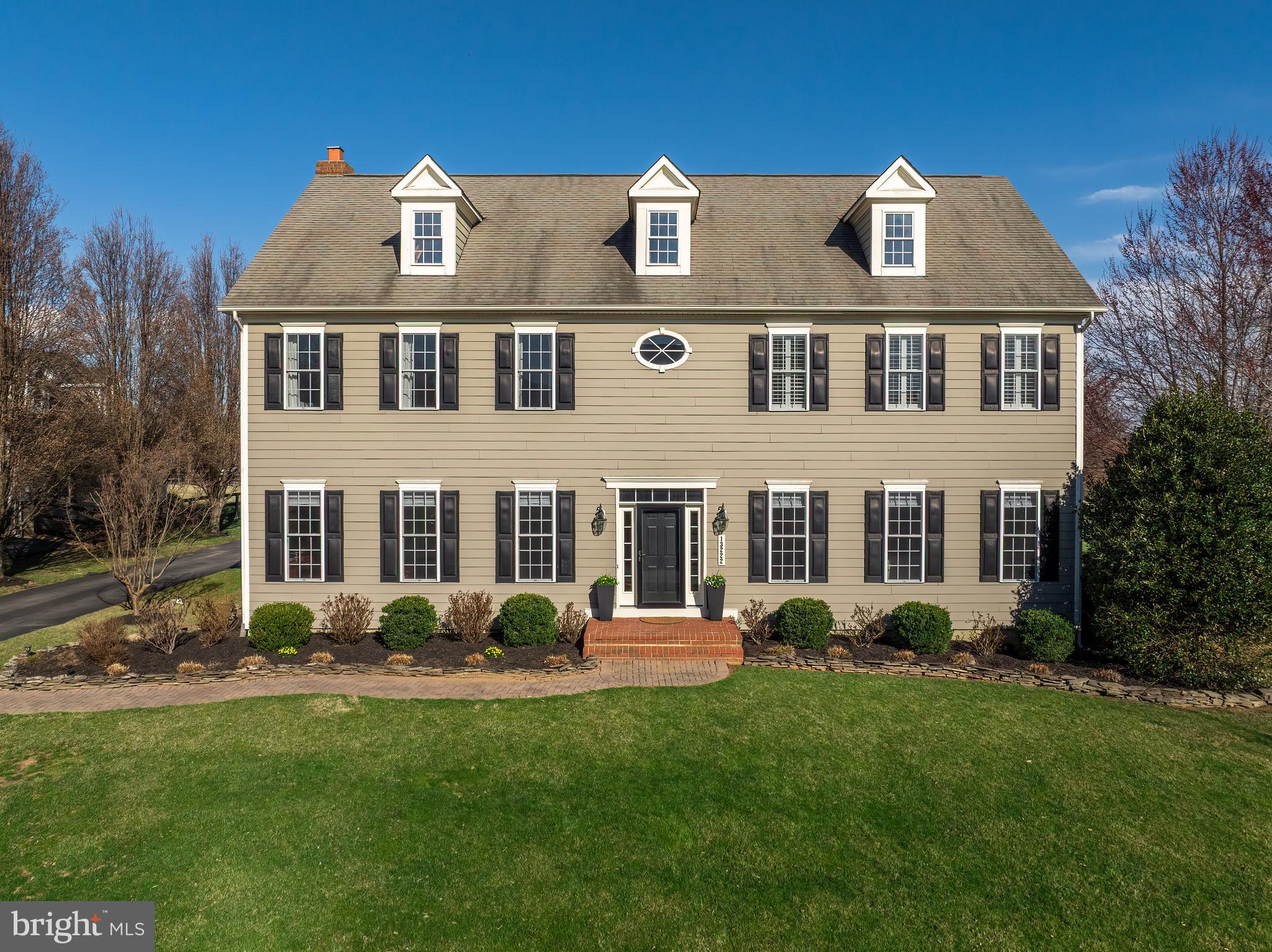 WATERFIELD HAMLET - Residential