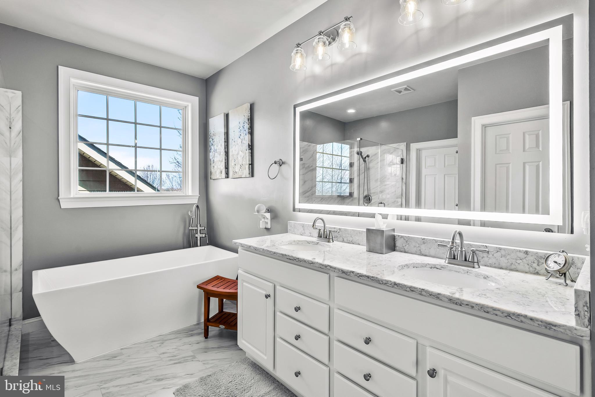 WATERFIELD HAMLET - Residential