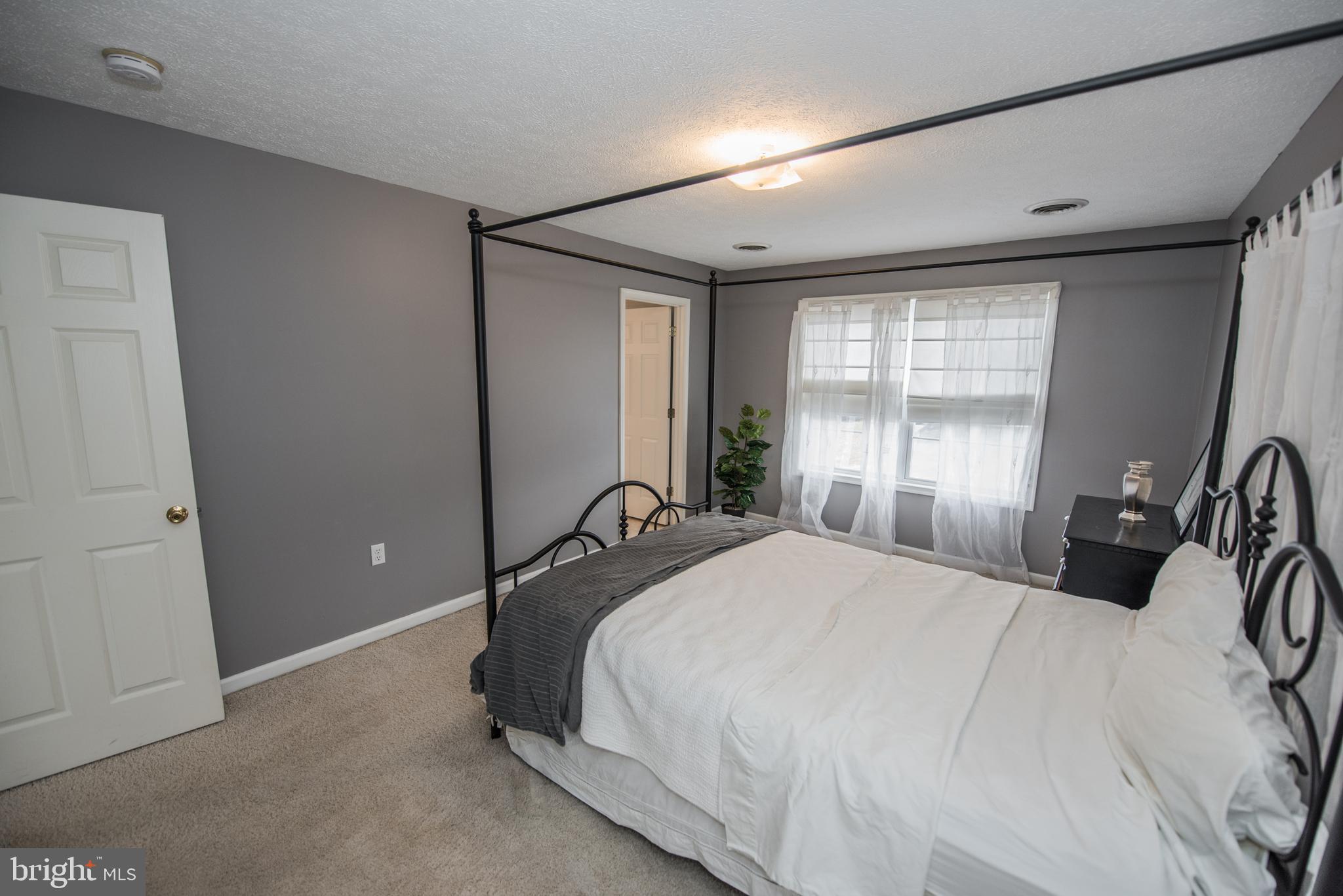 BRIAR RUN - Residential