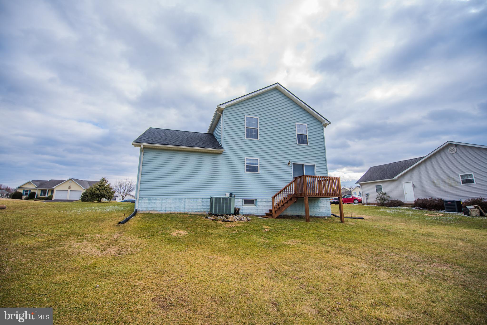 BRIAR RUN - Residential