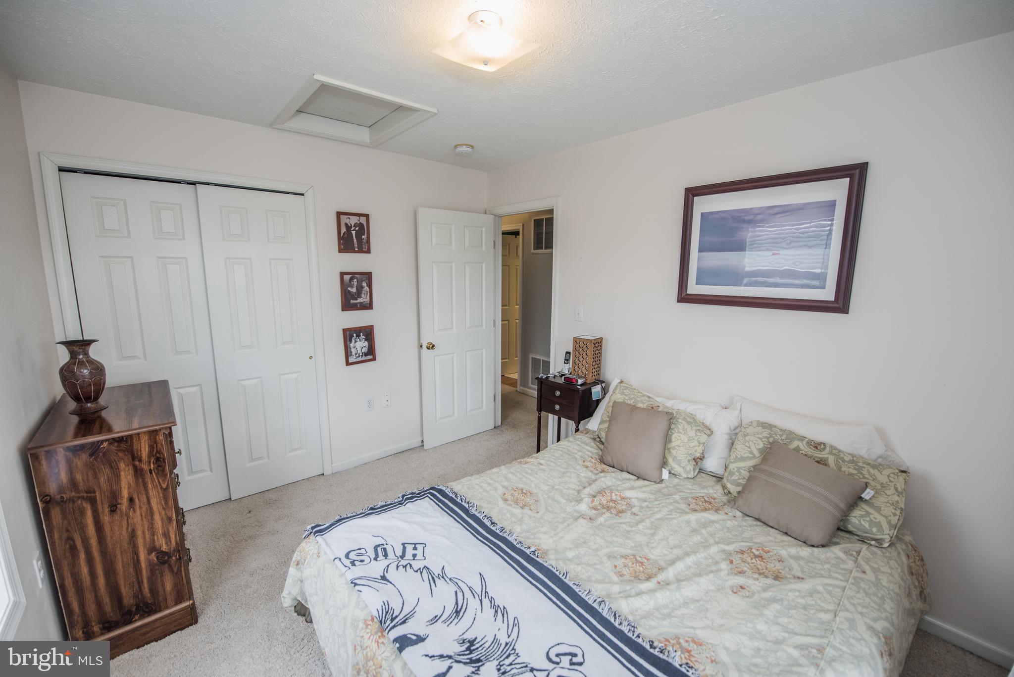 BRIAR RUN - Residential