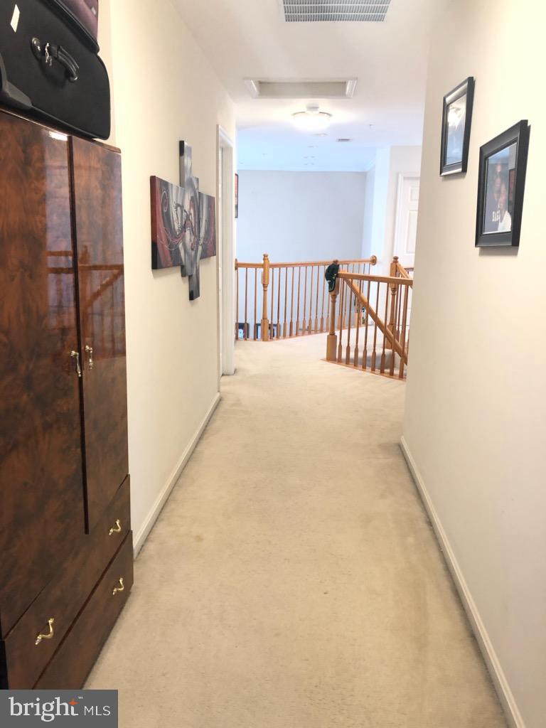 LONGWOOD - Residential Lease