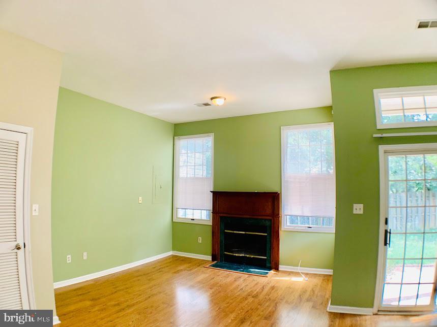 PARK RIDGE - Residential Lease