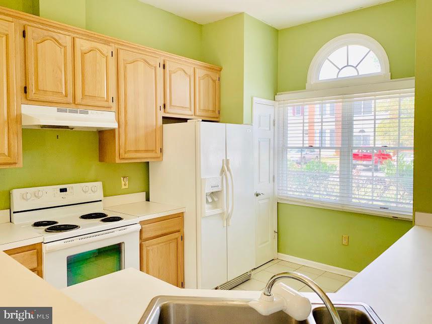 PARK RIDGE - Residential Lease