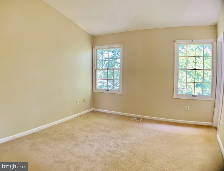 PARK RIDGE - Residential Lease