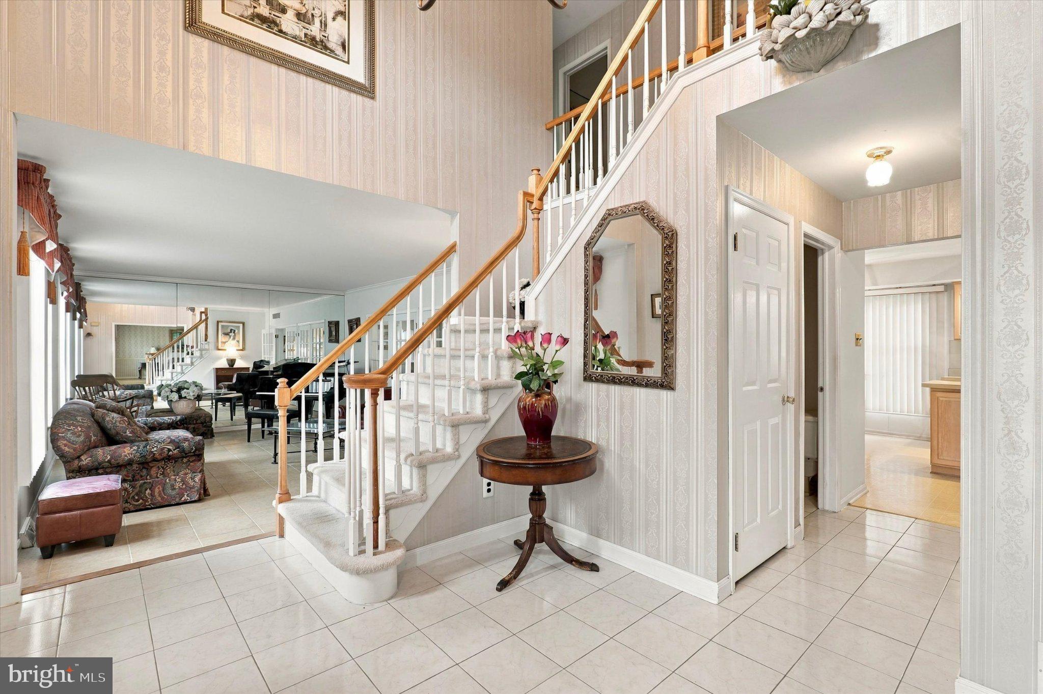 201 HEMLOCK CIRCLE