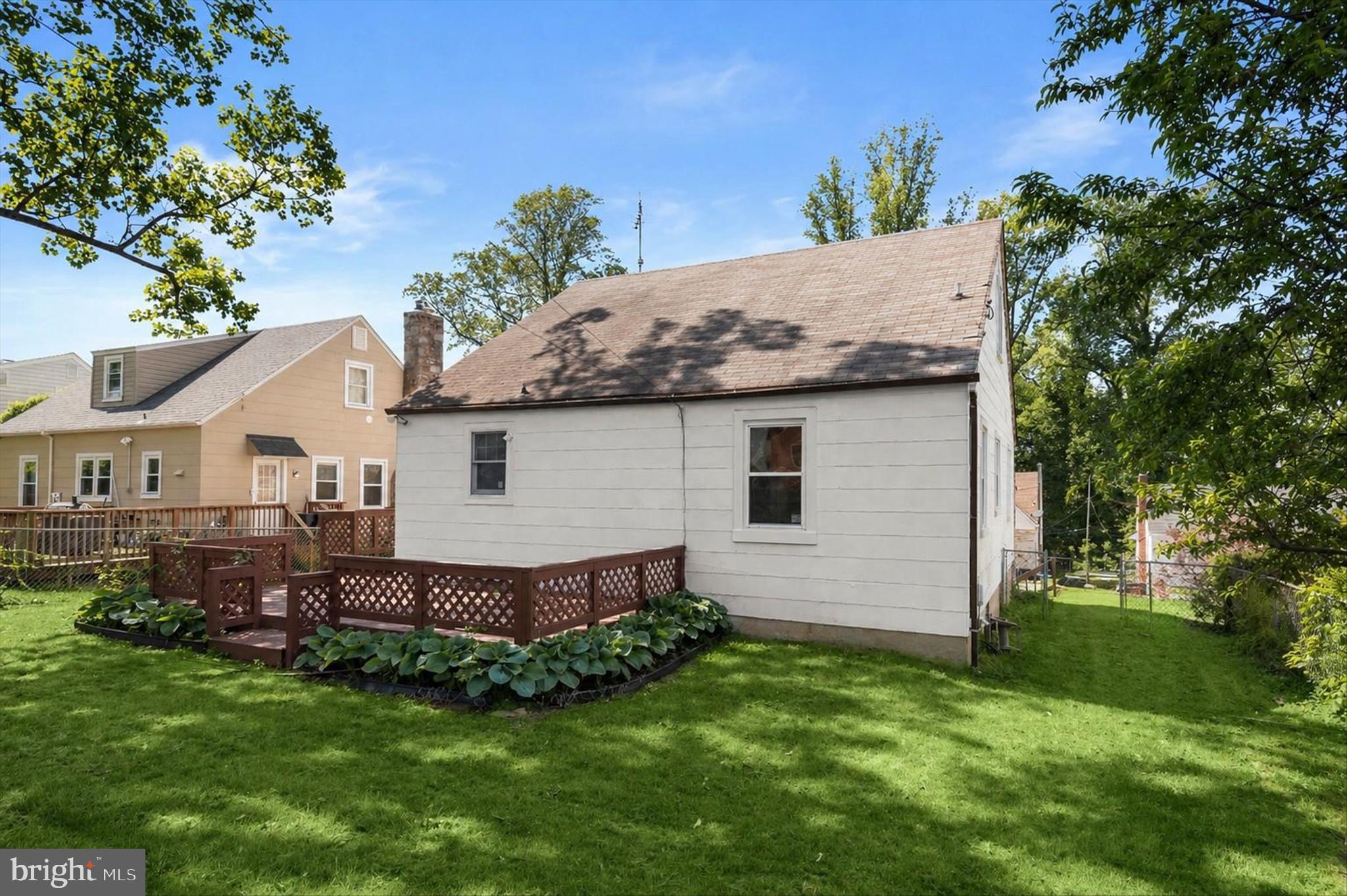 GWYNNLAKE PARK - Residential