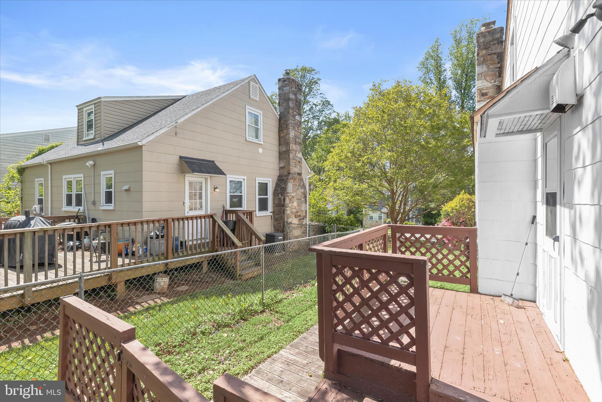GWYNNLAKE PARK - Residential