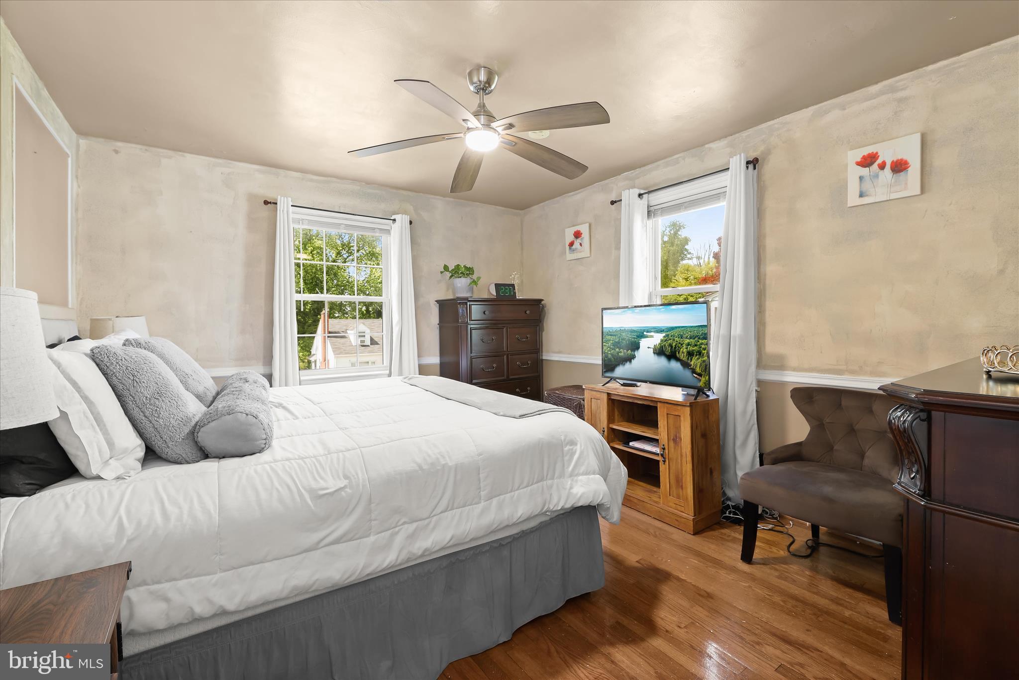 GWYNNLAKE PARK - Residential