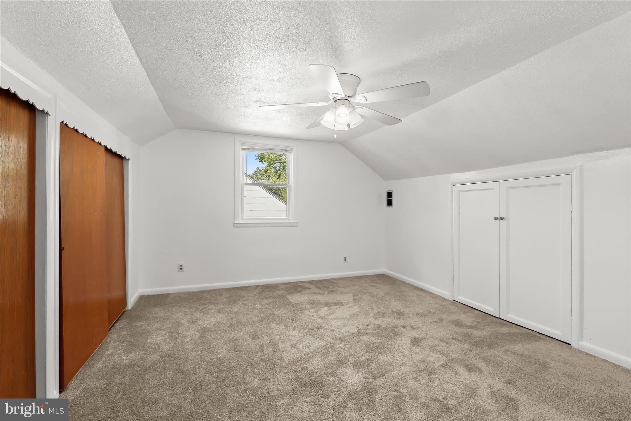 GWYNNLAKE PARK - Residential