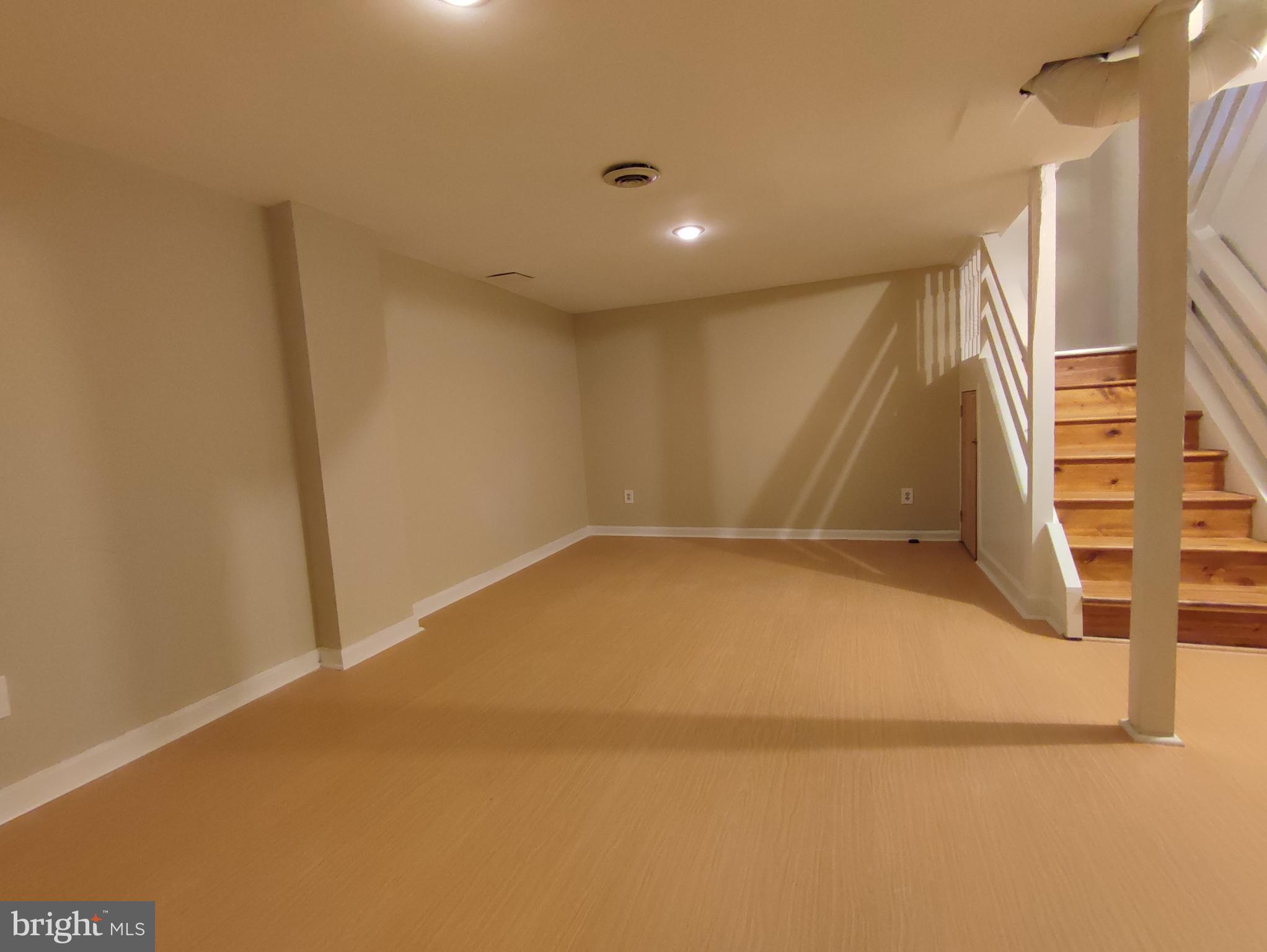 VILLAGE OF HARPERS CHOICE - Residential