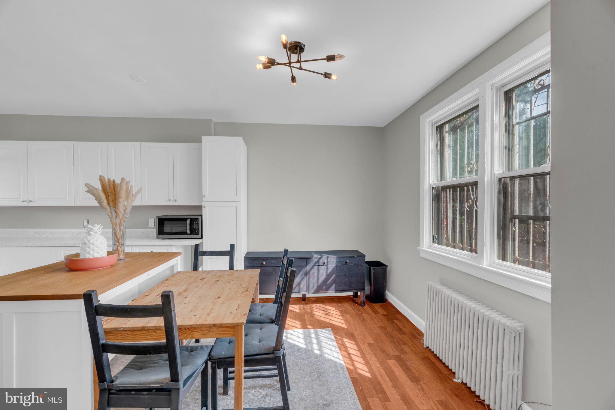 2407 18TH STREET SE