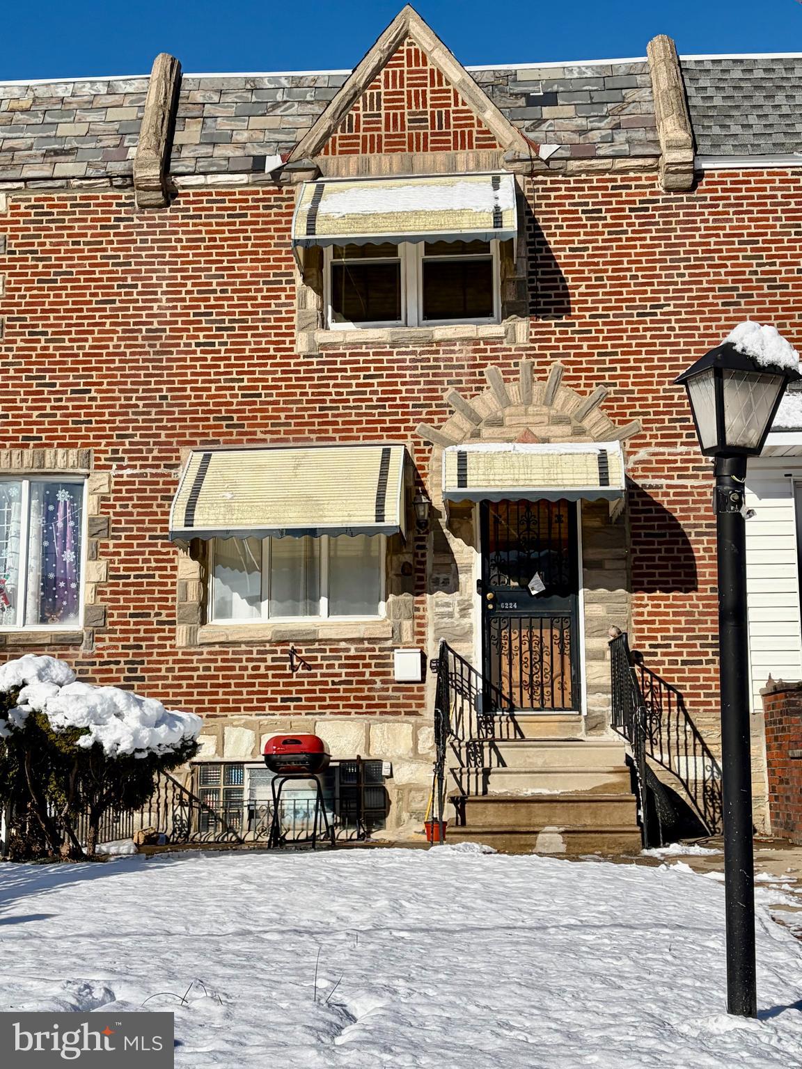 MAYFAIR (WEST) - Residential