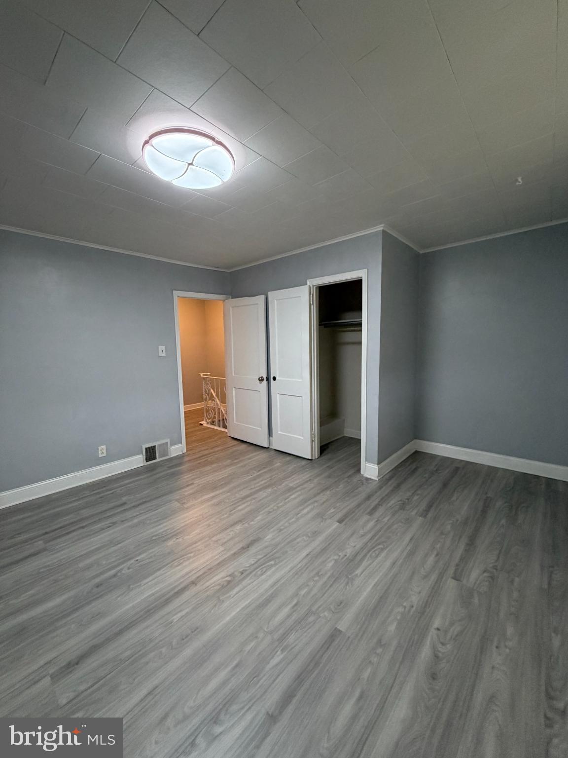 MAYFAIR (WEST) - Residential