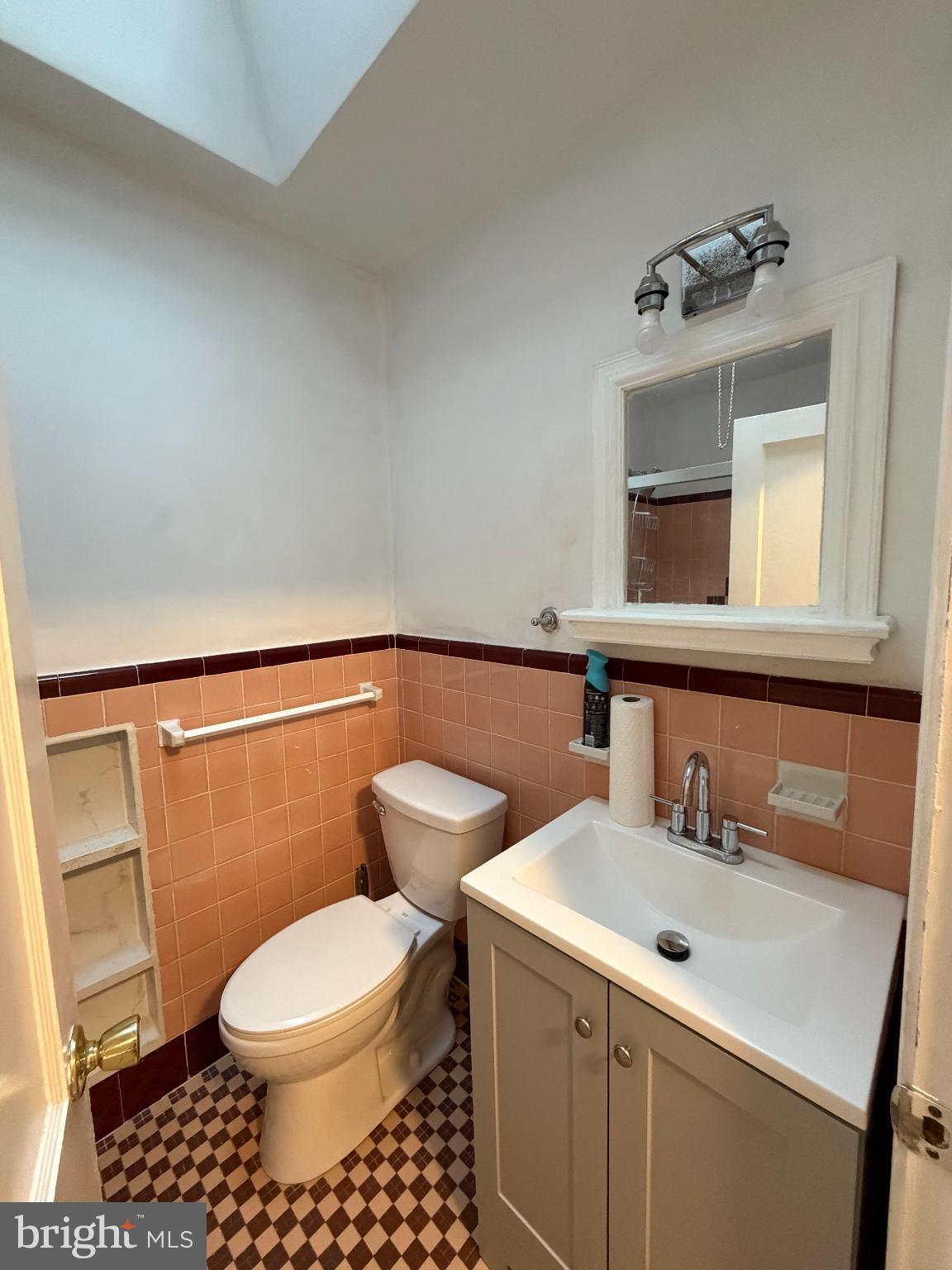 MAYFAIR (WEST) - Residential