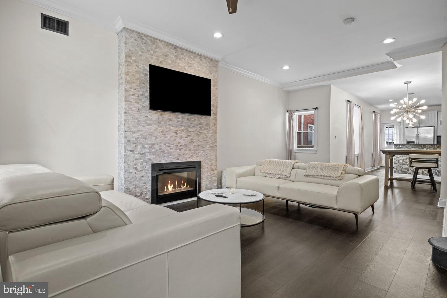 842 N 28TH STREET