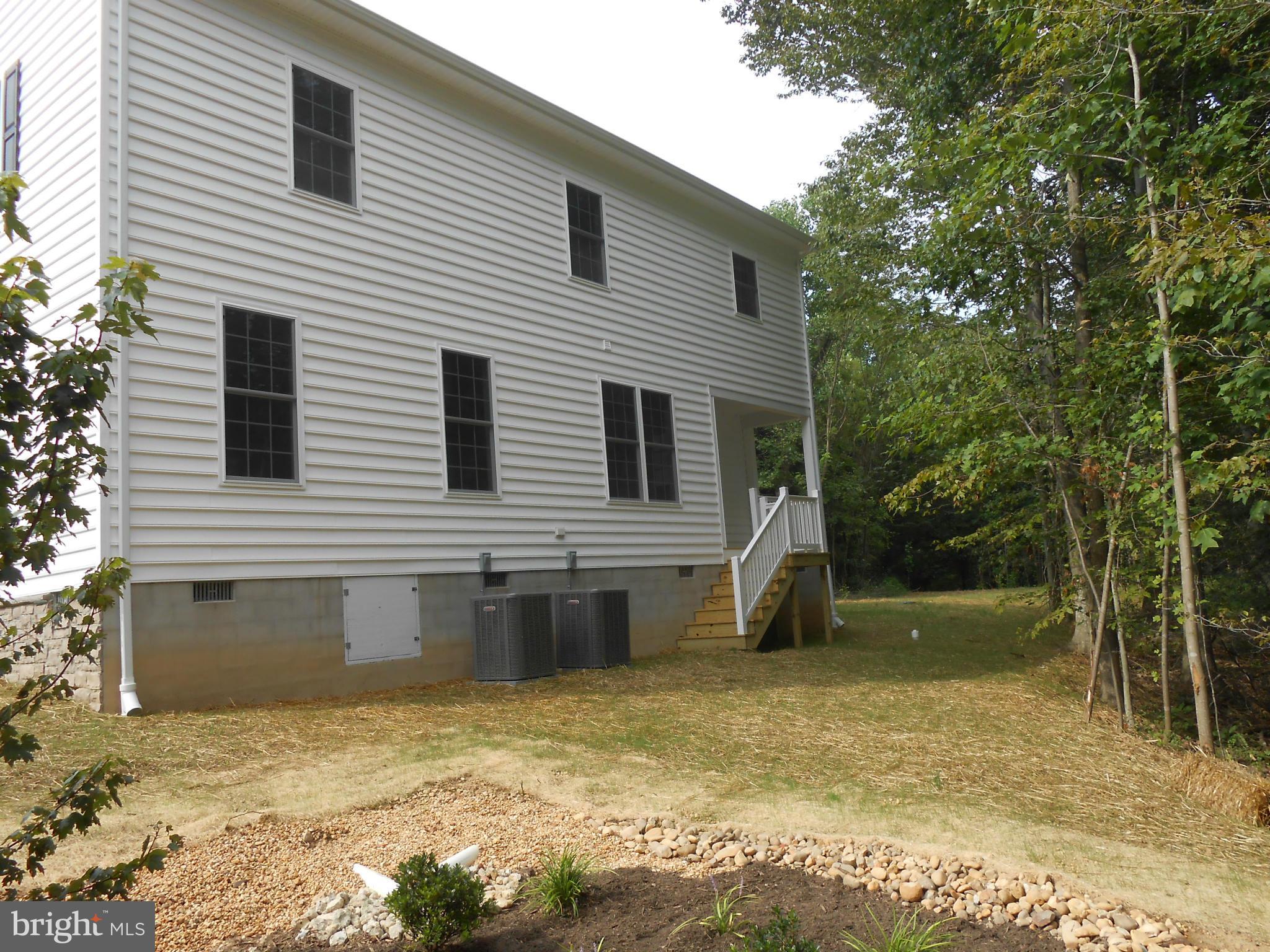 INDIANTOWN HILLS - Residential