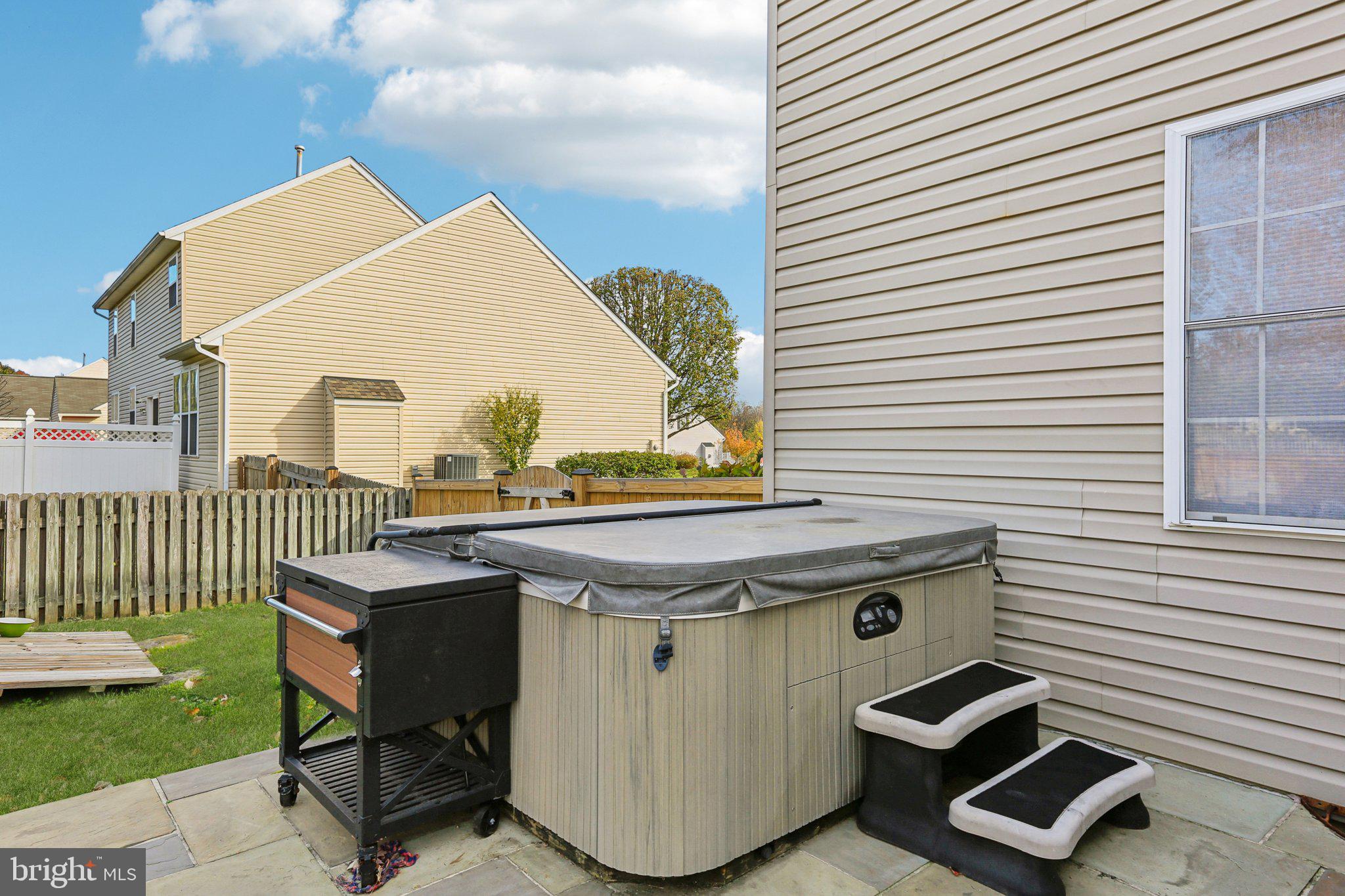 DEERFIELD - Residential