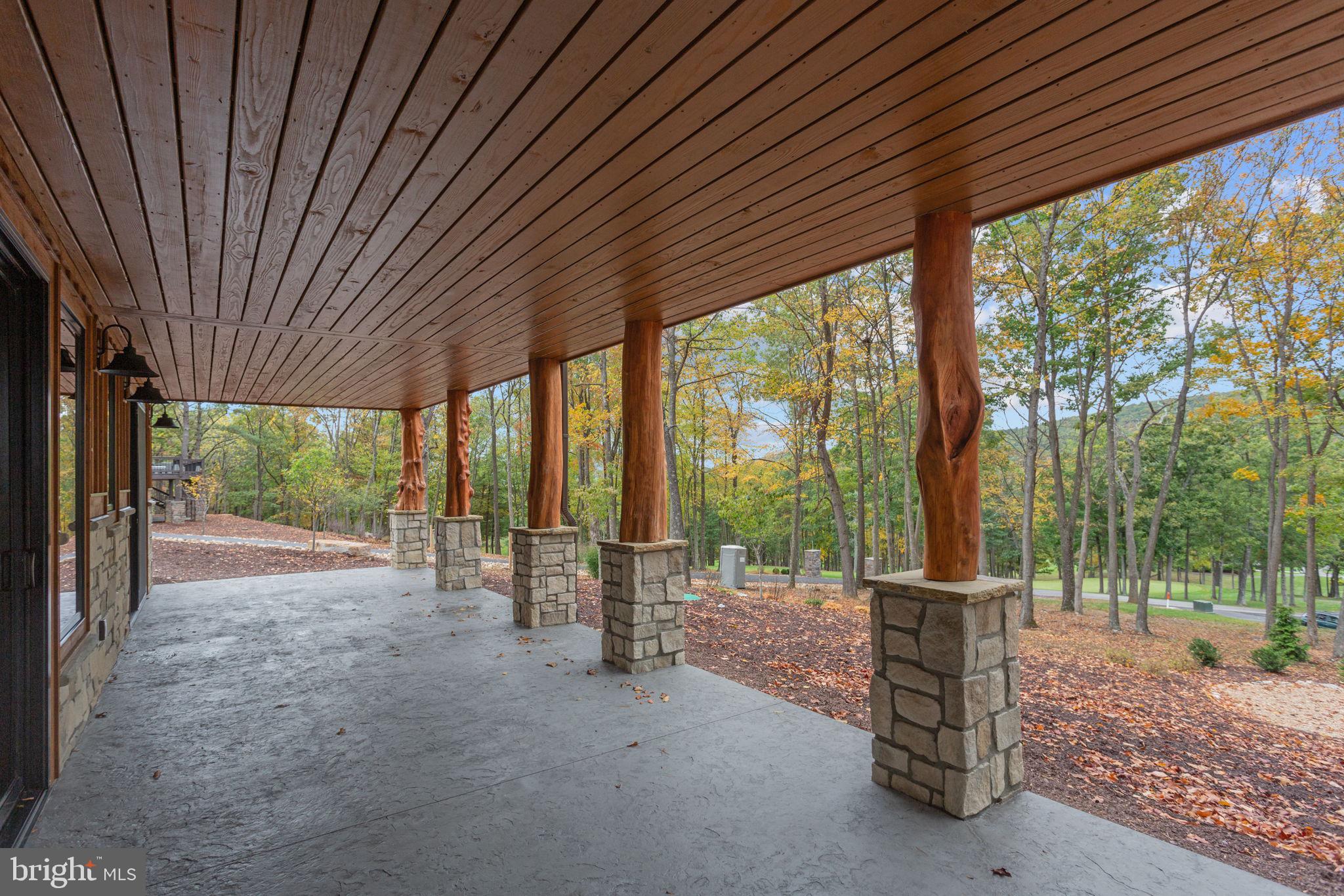 FISHER MOUNTAIN GOLF CLUB & RESORT - Residential