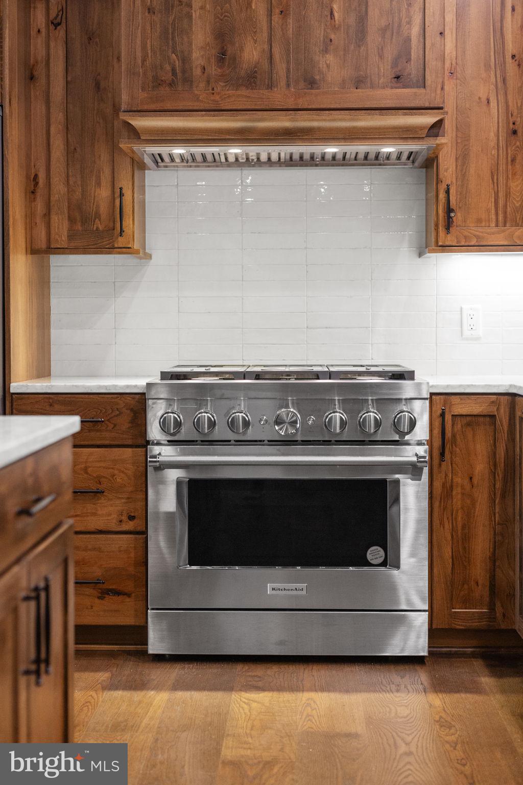 FISHER MOUNTAIN GOLF CLUB & RESORT - Residential