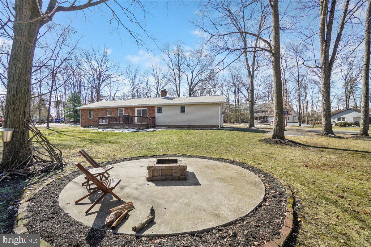 LAKE HERITAGE - Residential