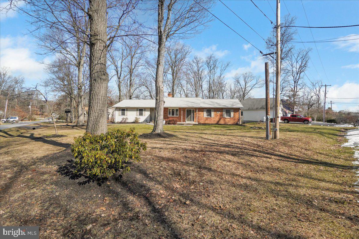 LAKE HERITAGE - Residential