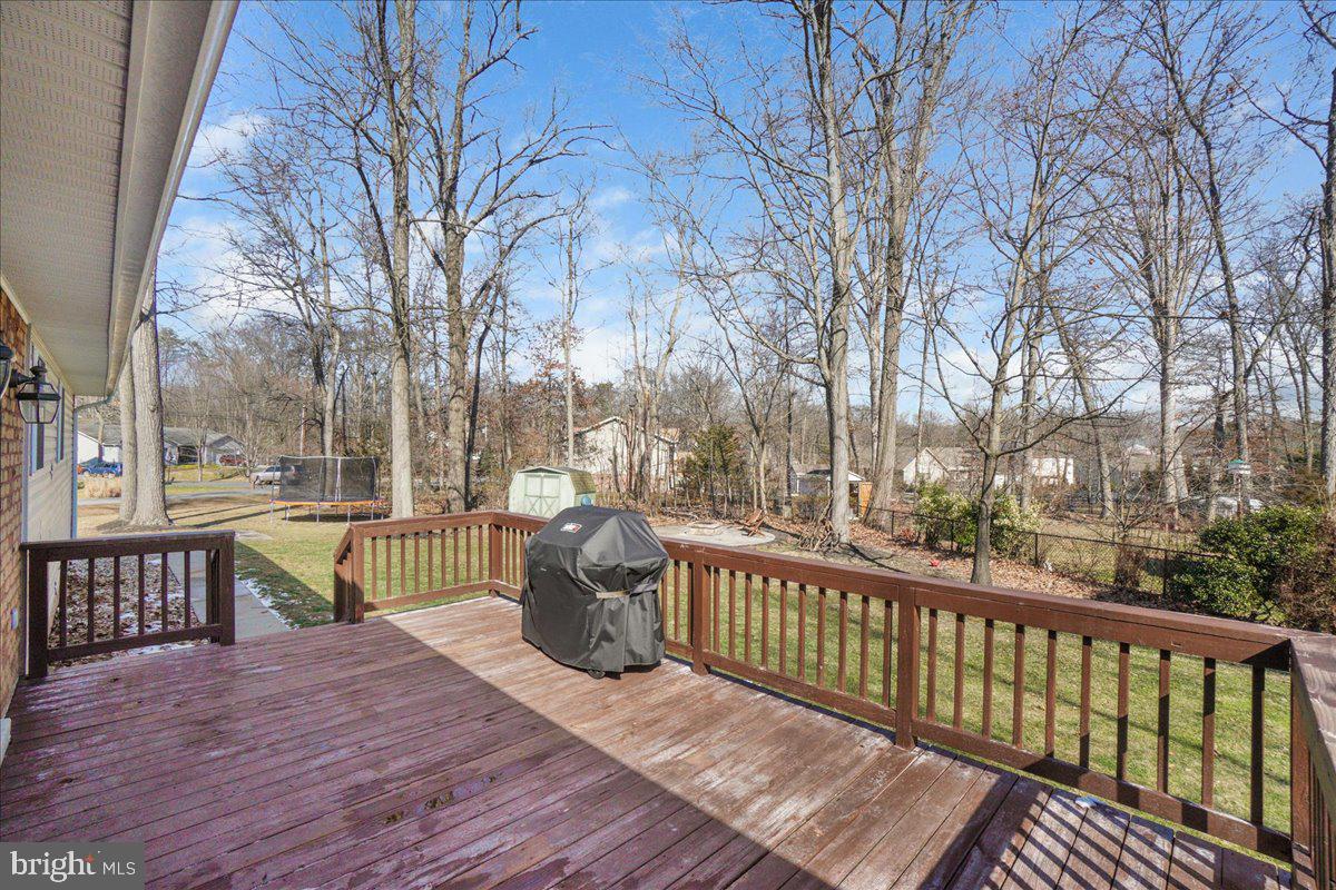 LAKE HERITAGE - Residential