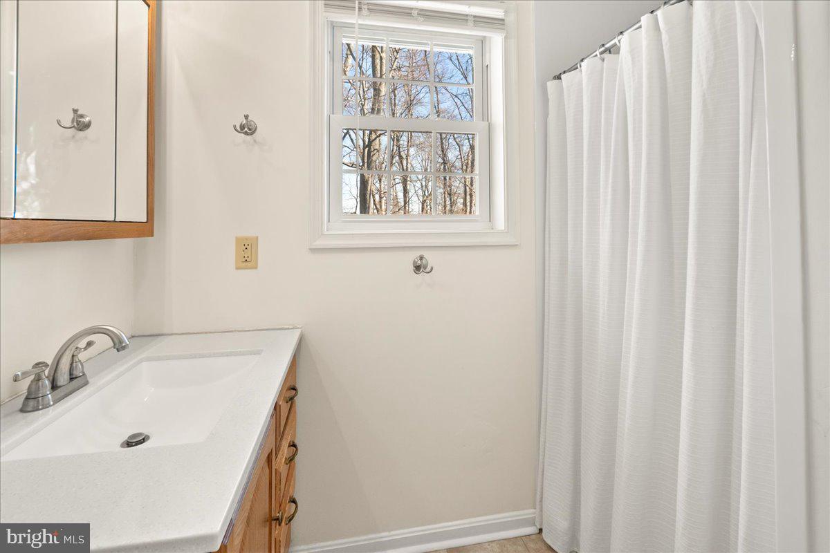 LAKE HERITAGE - Residential