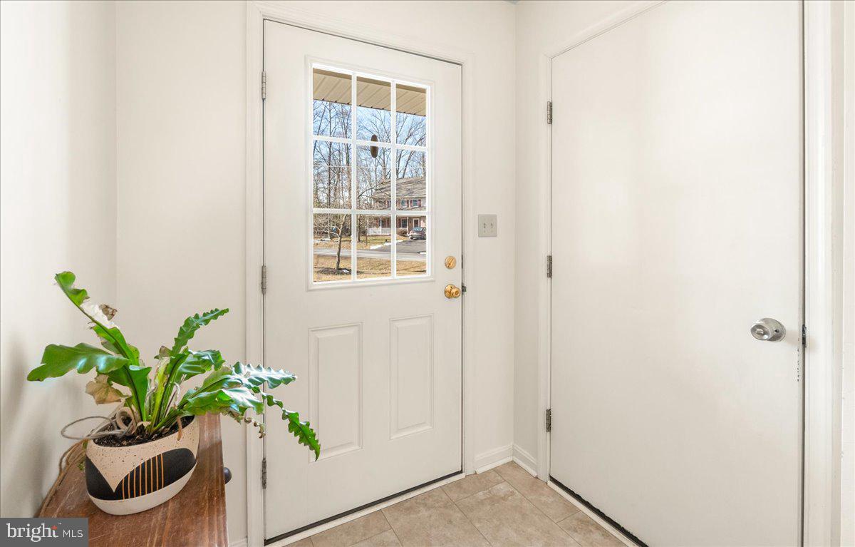 LAKE HERITAGE - Residential