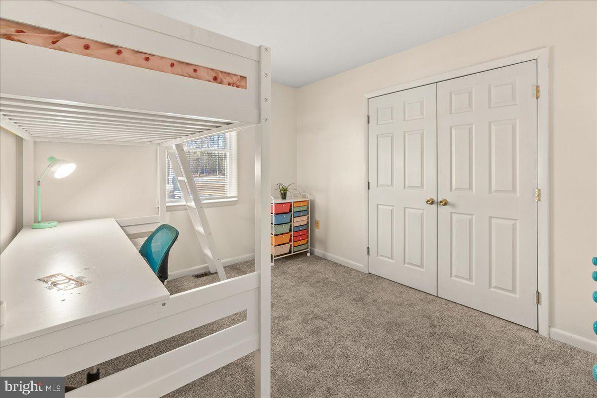 LAKE HERITAGE - Residential