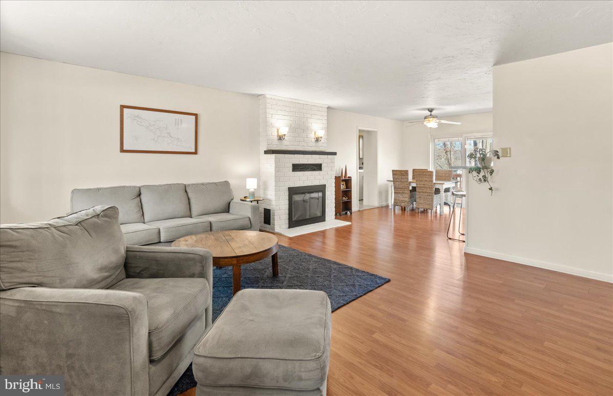 LAKE HERITAGE - Residential