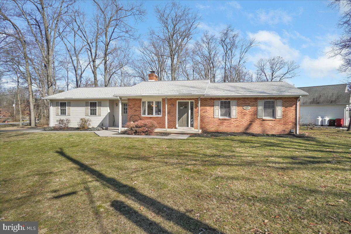 LAKE HERITAGE - Residential