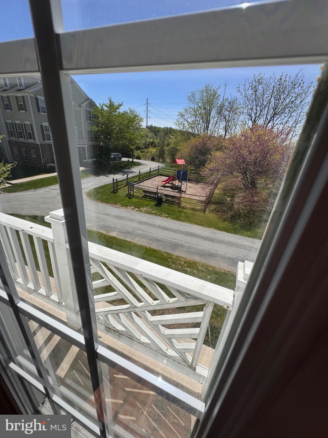 WINDSOR RIDGE - Residential Lease