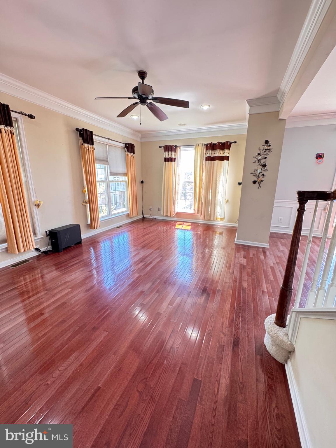 WINDSOR RIDGE - Residential Lease