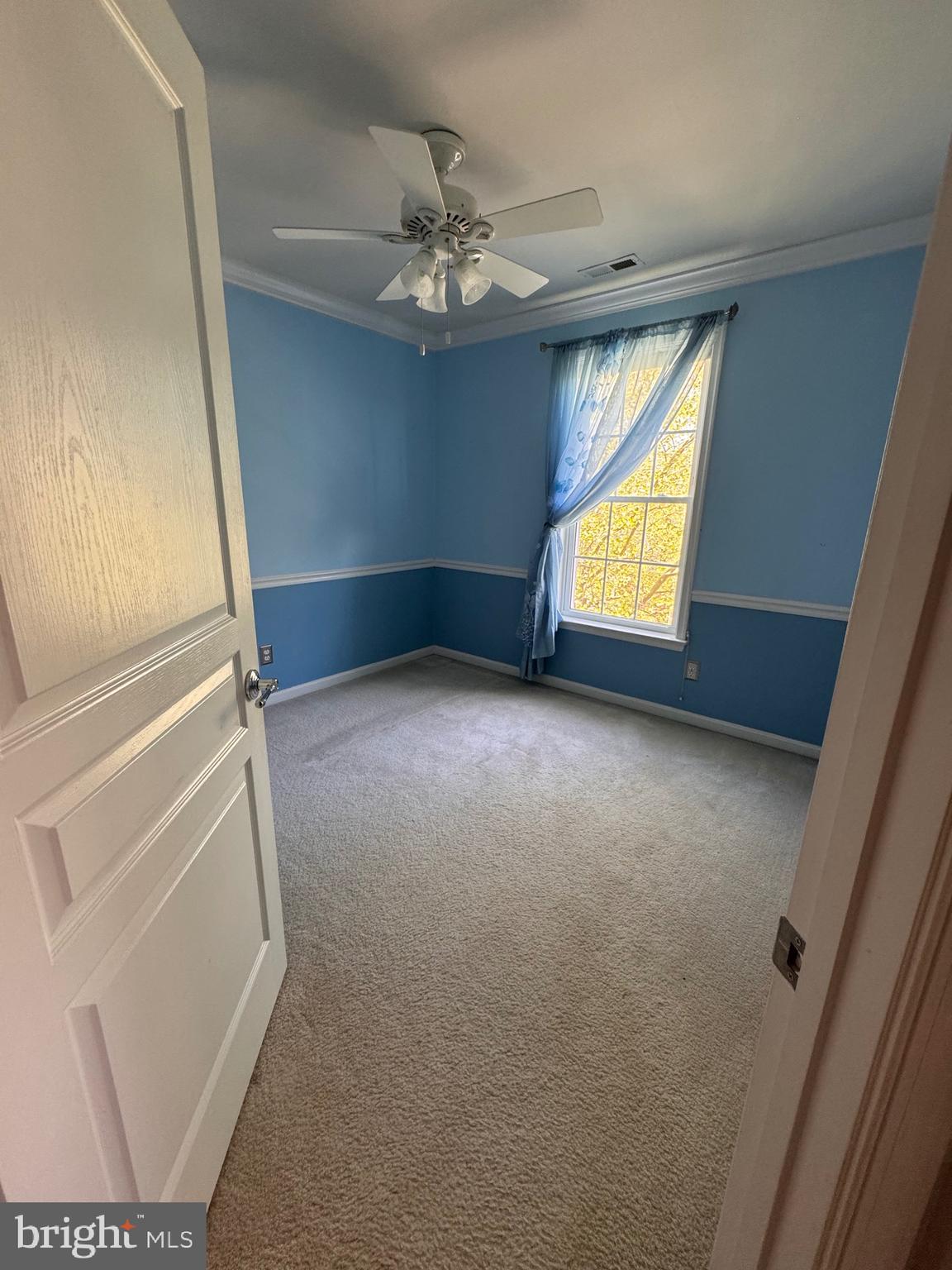 WINDSOR RIDGE - Residential Lease